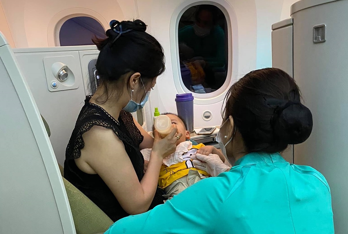 Vietnam Airlines hỗ trợ cấp cứu nhiều hành khách gặp vấn đề về sức khỏe