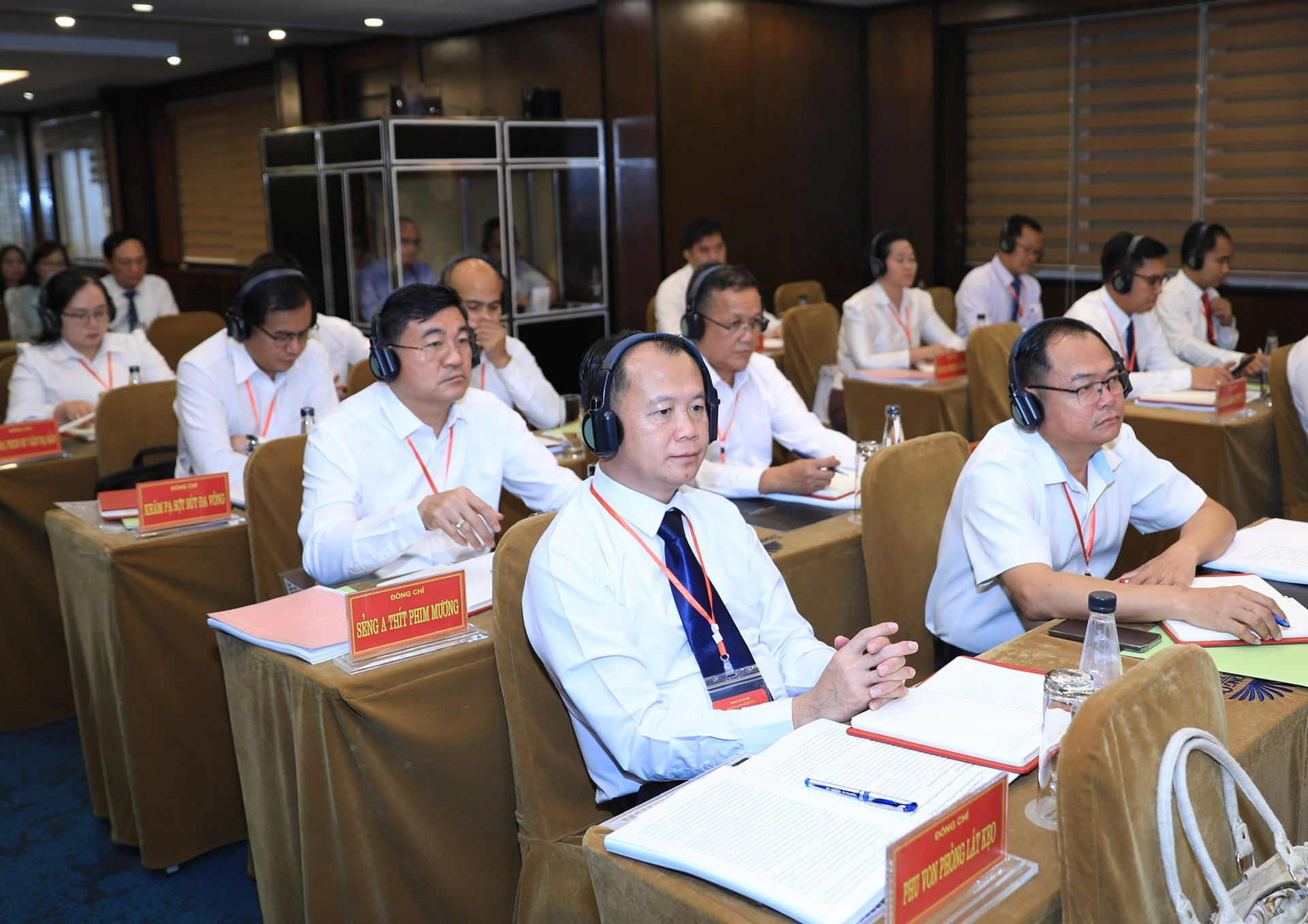 Đào tạo, bồi dưỡng cho cán bộ công tác chính quyền Thủ đô Viêng Chăn