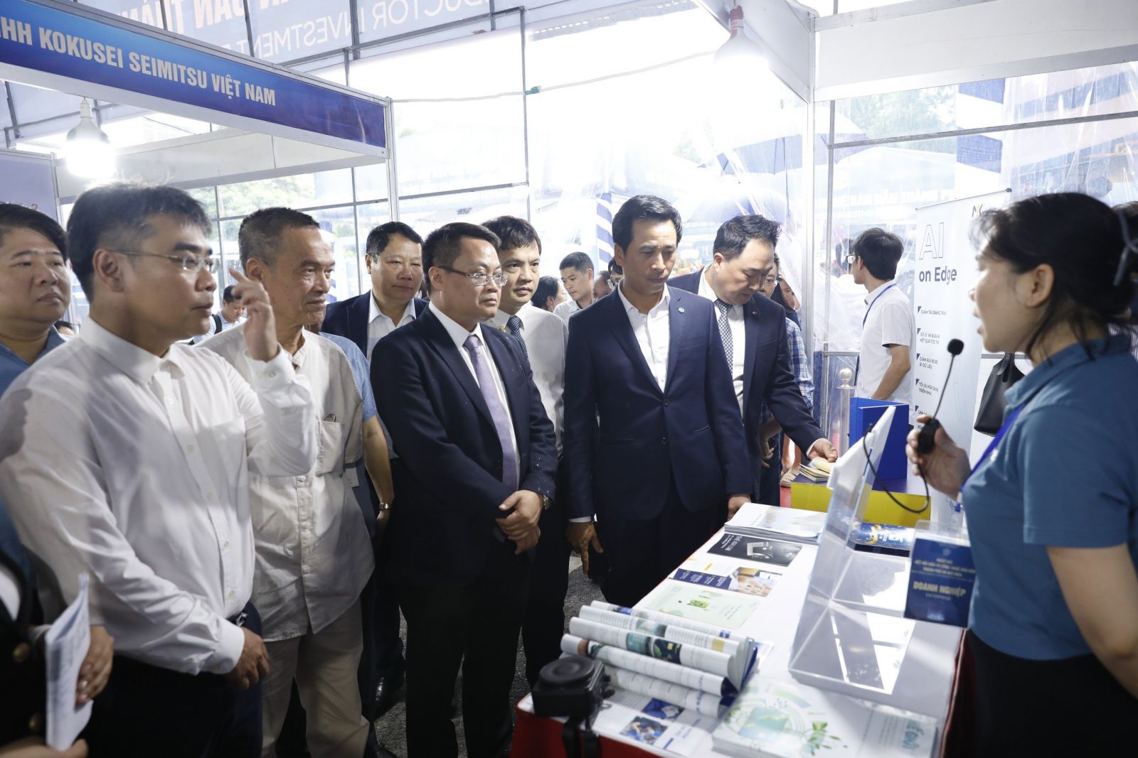 Kết nối, xúc tiến đầu tư, giao thương ngành công nghiệp bán dẫn Hà Nội 2024