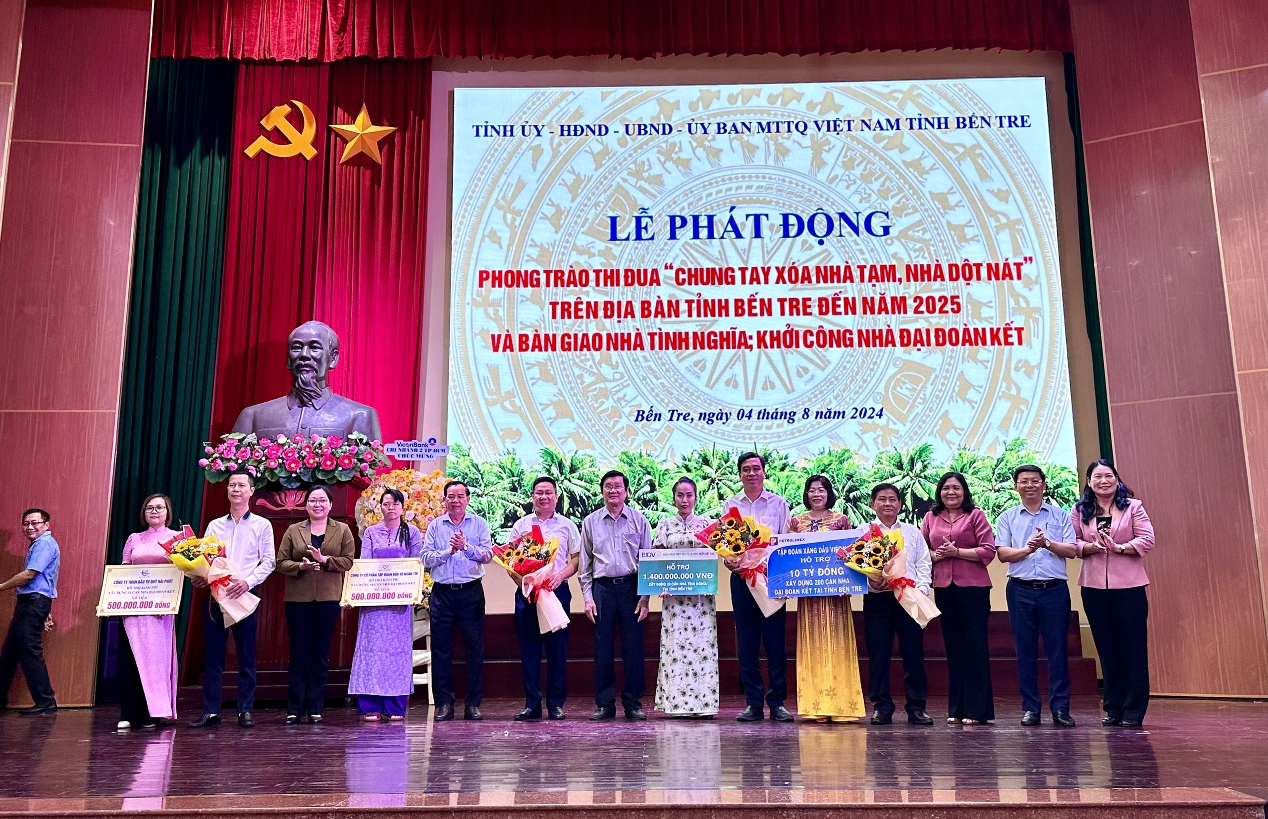 Bến Tre Phát động phong trào Chung tay xóa nhà tạm, nhà dột nát trên địa bàn tỉnh đến năm 2025