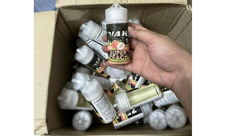 Bắt giữ 13 bị can liên quan đến đường dây sản xuất, mua bán chất ma tuý mới