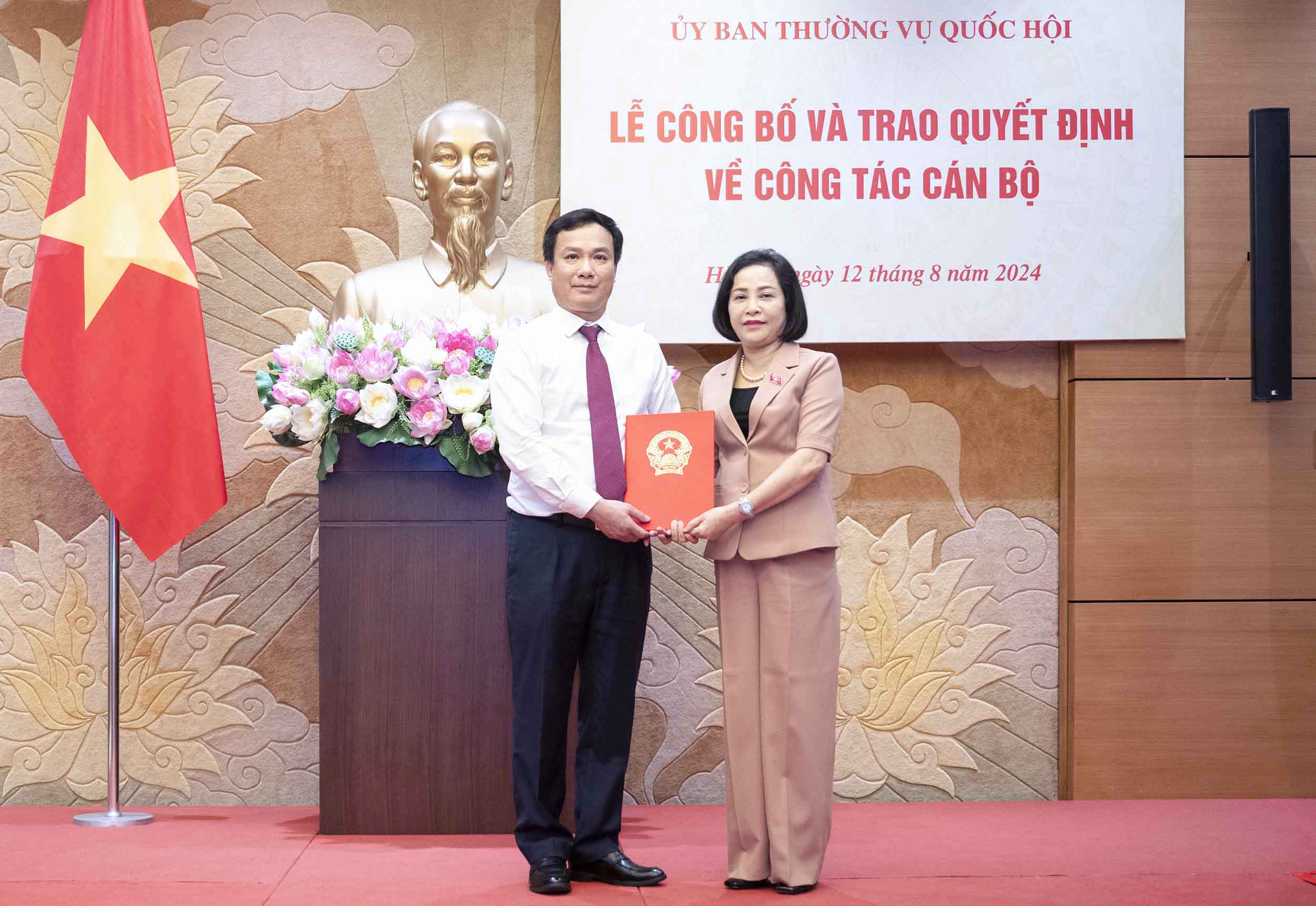 Đồng chí Triệu Thế Hùng giữ chức Phó Chủ nhiệm Ủy ban Văn hóa, Giáo dục của Quốc hội
