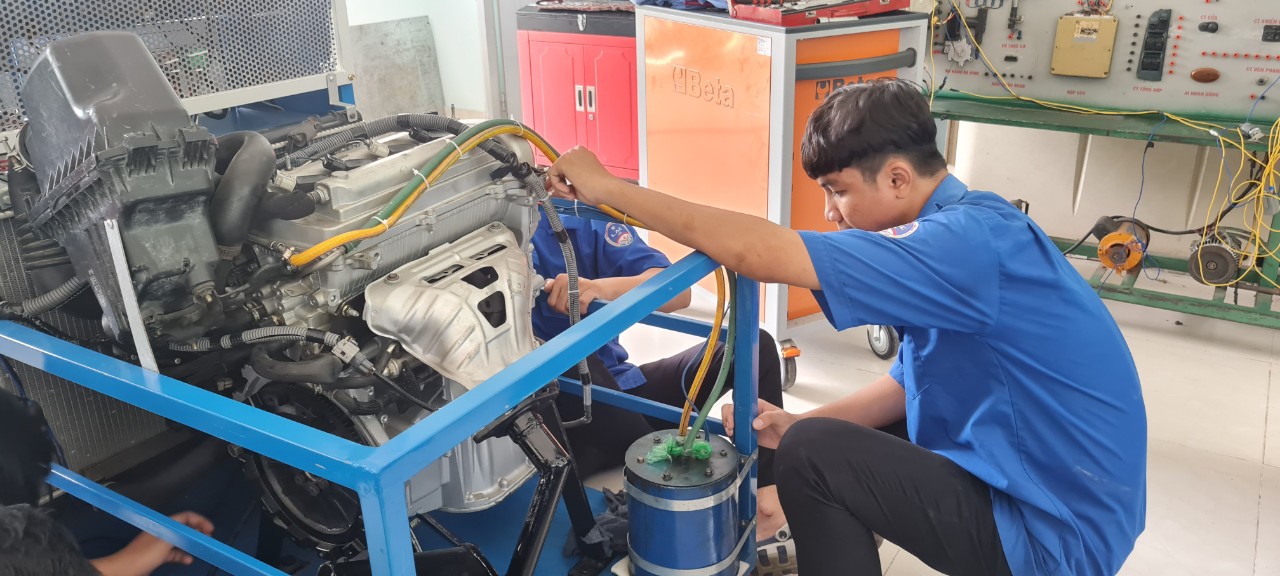 Long An  Nâng cao chất lượng nguồn nhân lực, đáp ứng yêu cầu phát triển kinh tế - xã hội