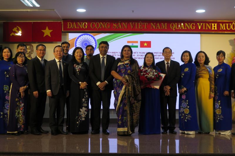 Tô thắm mối quan hệ hữu nghị Việt Nam - Ấn Độ