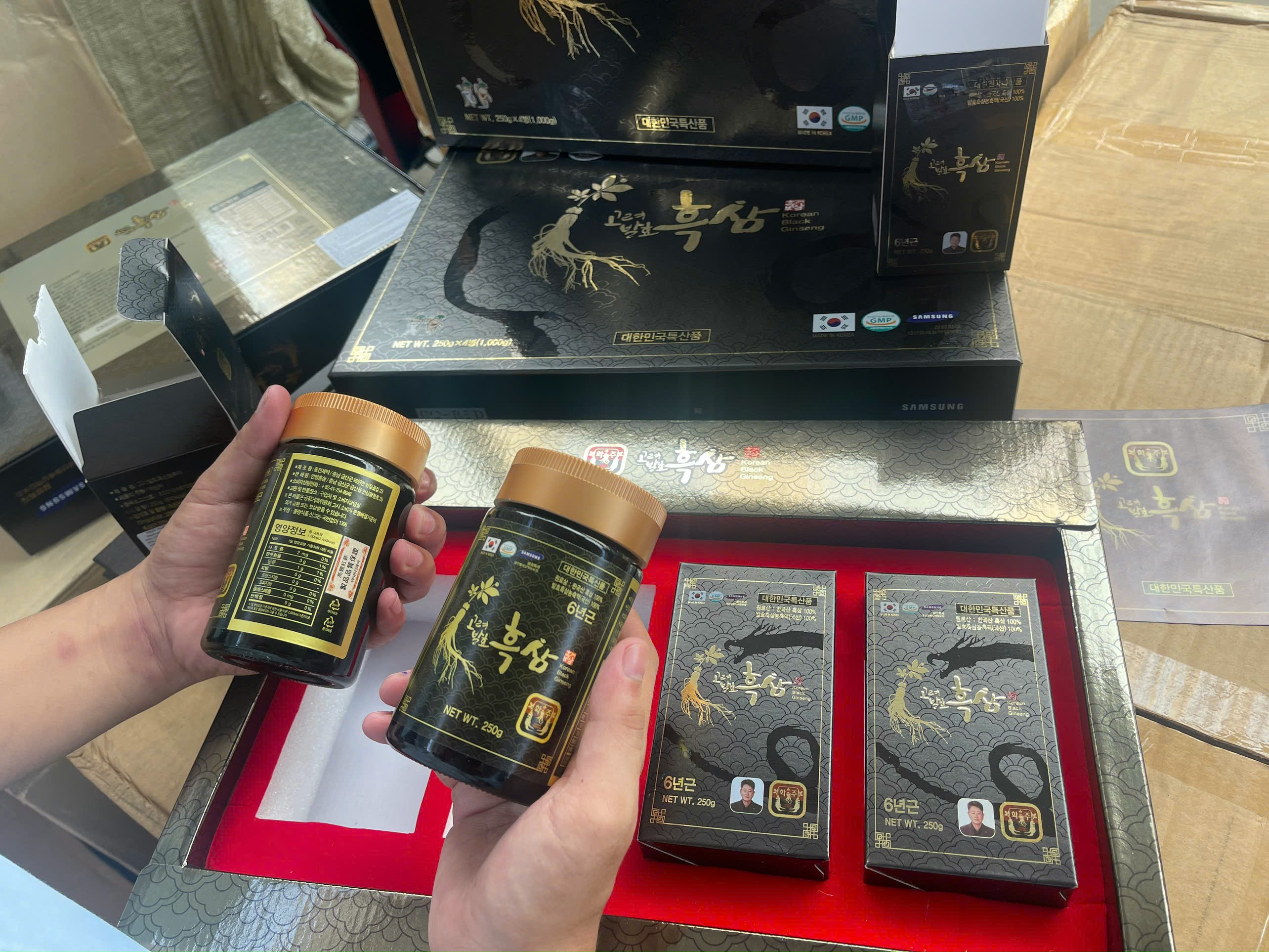 Phú Yên Tạm giữ hơn 05 tấn hắc sâm GINSENG và phụ tùng điện, nước, xe máy không có hóa đơn