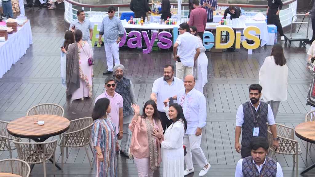 Quảng Ninh sẵn sàng đón đoàn 4 500 du khách Ấn Độ