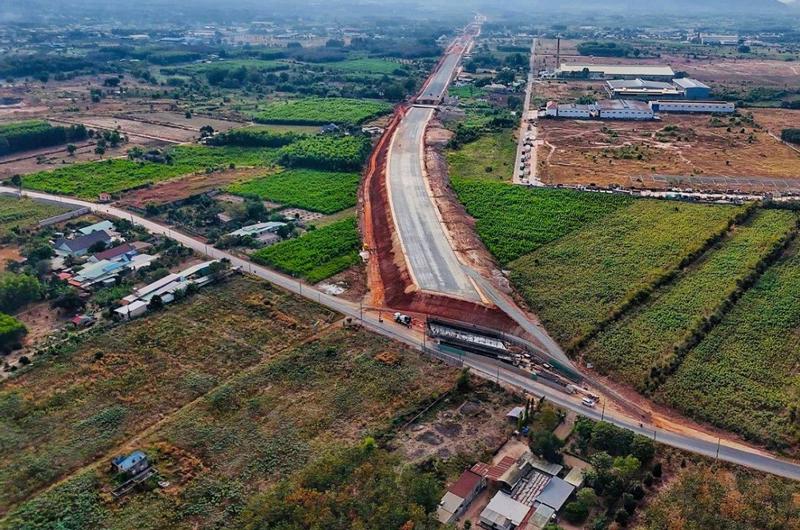 Đẩy nhanh giải phóng mặt bằng các công trình, dự án trọng điểm