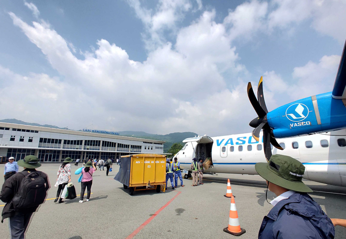 Rà soát phương án đầu tư tổng thể Cảng hàng không Côn Đảo