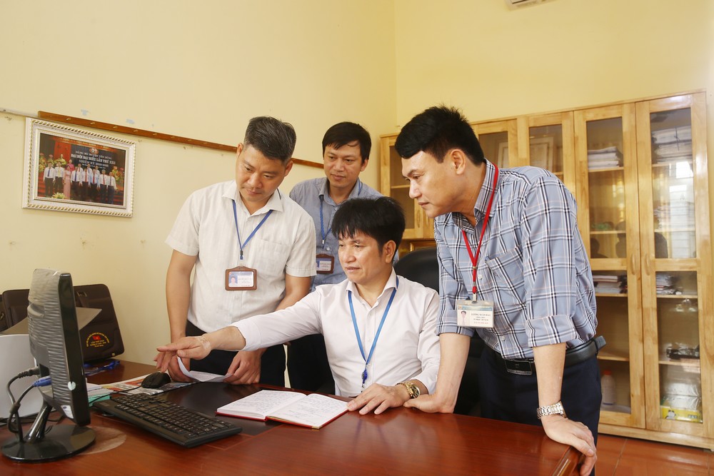 Luân chuyển cán bộ Tăng nguồn lực cho cơ sở, rèn đội ngũ cán bộ qua thực tiễn