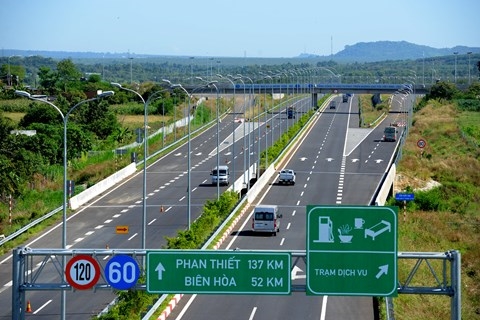 Bộ Giao thông Vận tải ủng hộ phương án đầu tư xây dựng cao tốc TP HCM - Long Thành