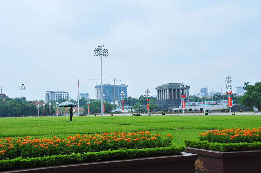 Hà Nội rực rỡ cờ hoa chào mừng 79 năm Cách mạng Tháng Tám và Quốc khánh 2 9