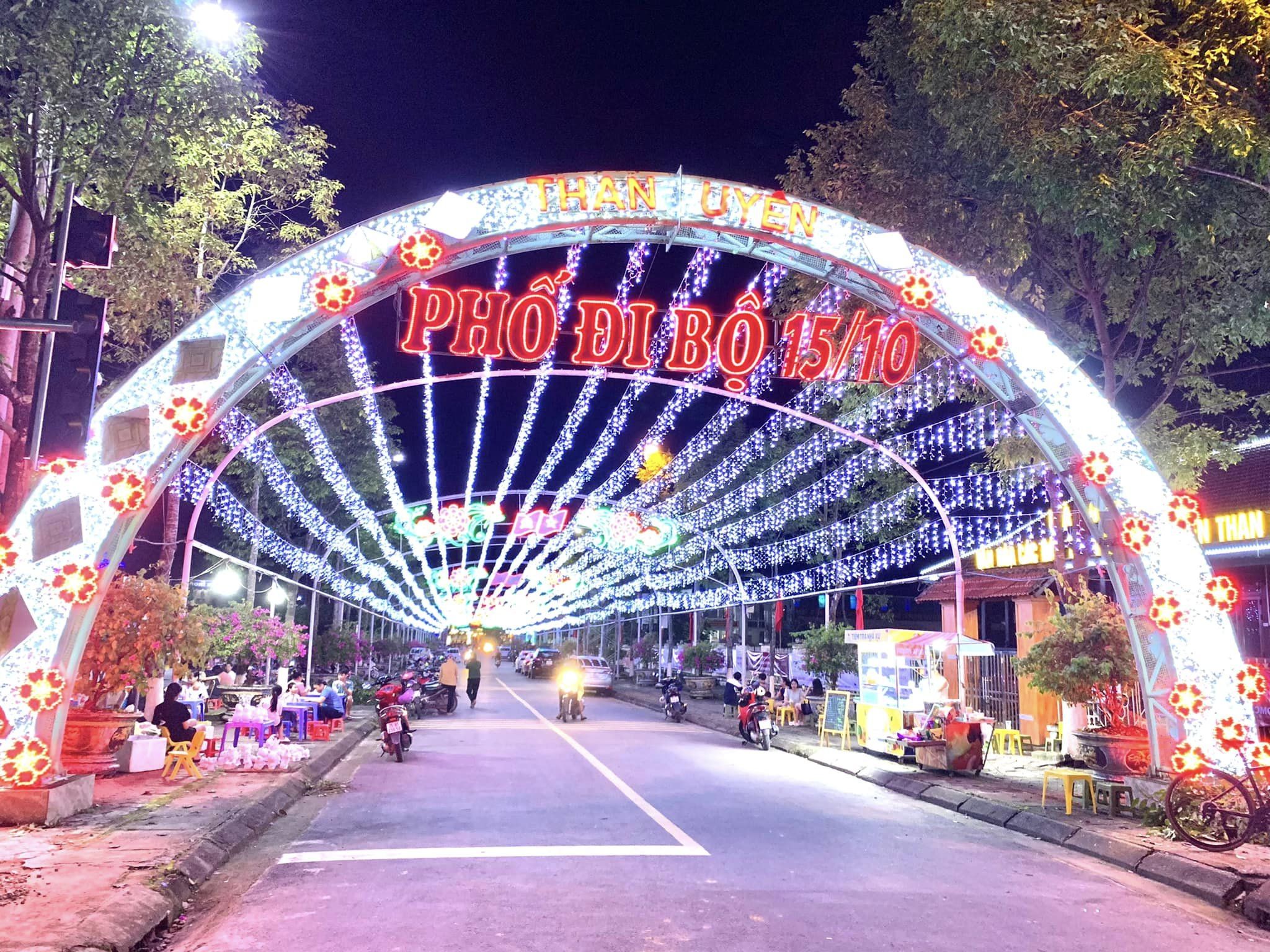 Than Uyên chuẩn bị chu đáo để đón khách dịp Tết Độc lập 2 9