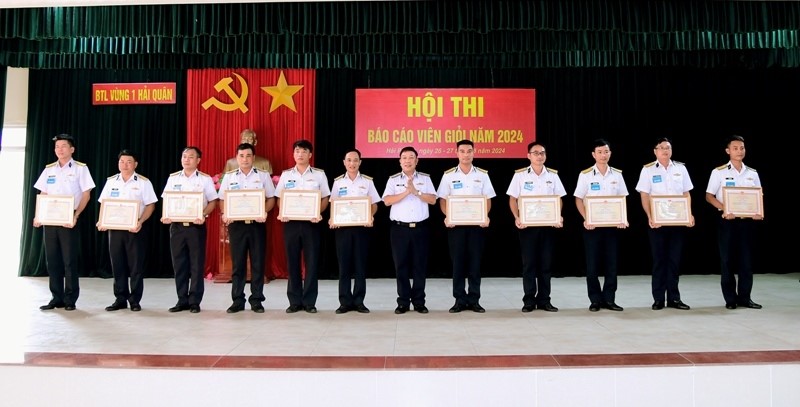 Vùng 1 Hải quân Hội thi Báo cáo viên giỏi năm 2024