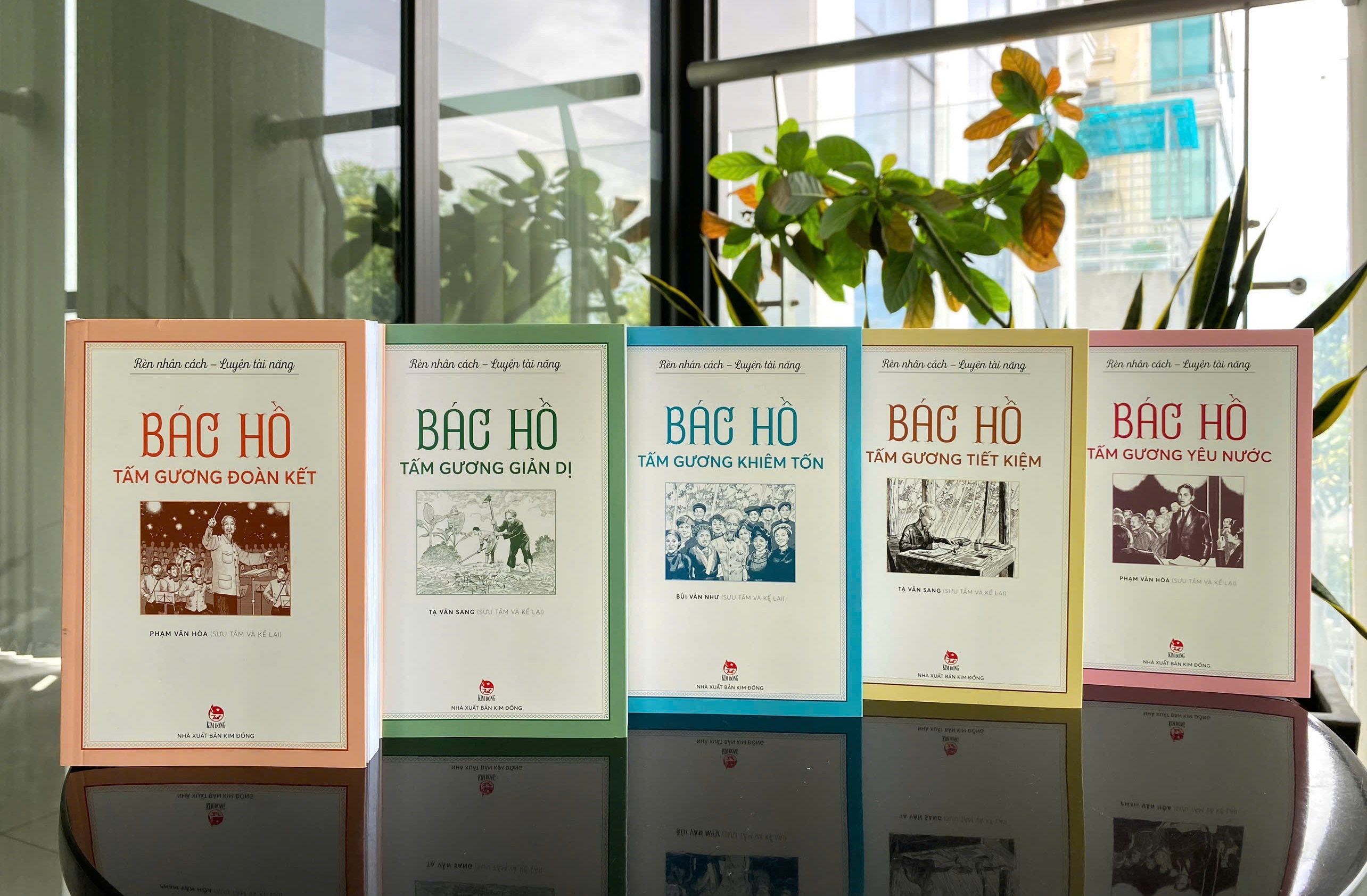 Ra mắt bộ sách mới về Bác Hồ “Rèn nhân cách - Luyện tài năng”