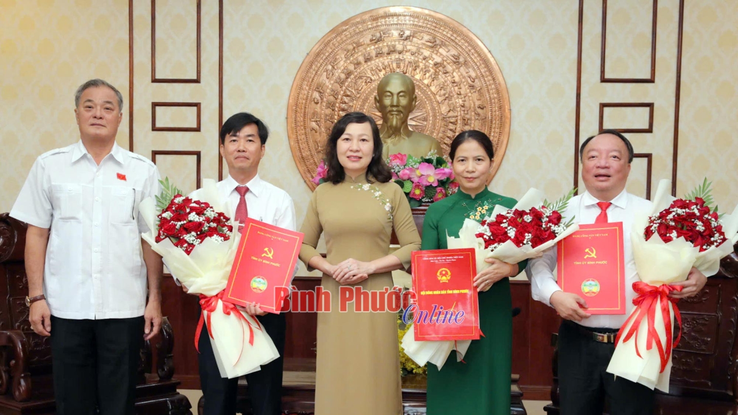 Bình Phước Điều đồng, bổ nhiệm nhiều cán bộ