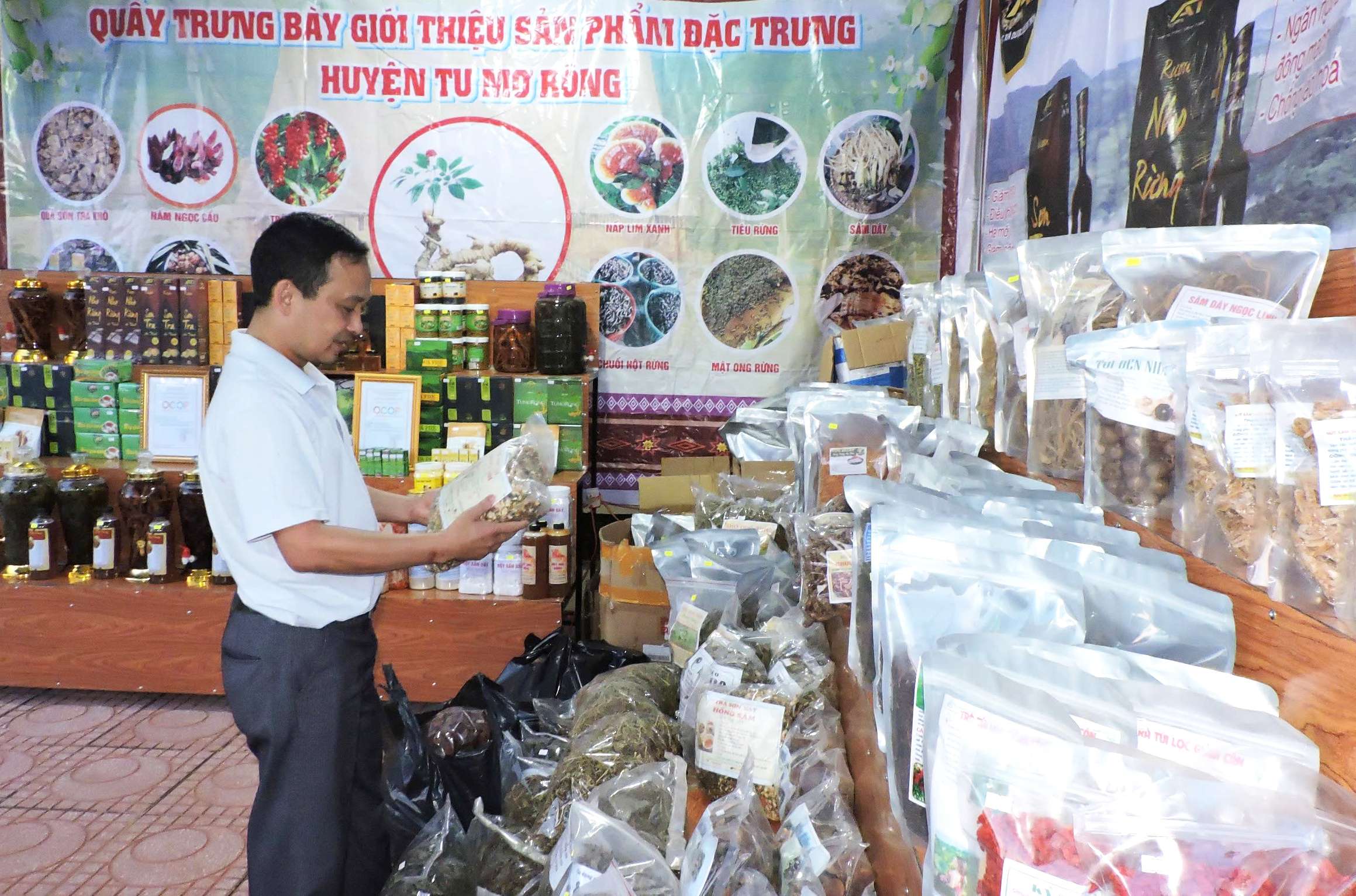 Kon Tum Phát triển kinh tế- xã hội vùng đồng bào dân tộc thiểu số và miền núi