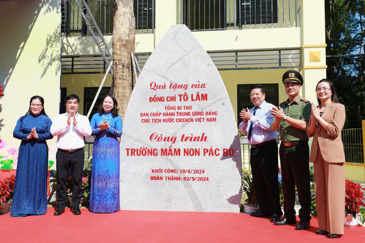 Khai giảng năm học mới và khánh thành Trường Mầm non Pác Bó Cao Bằng