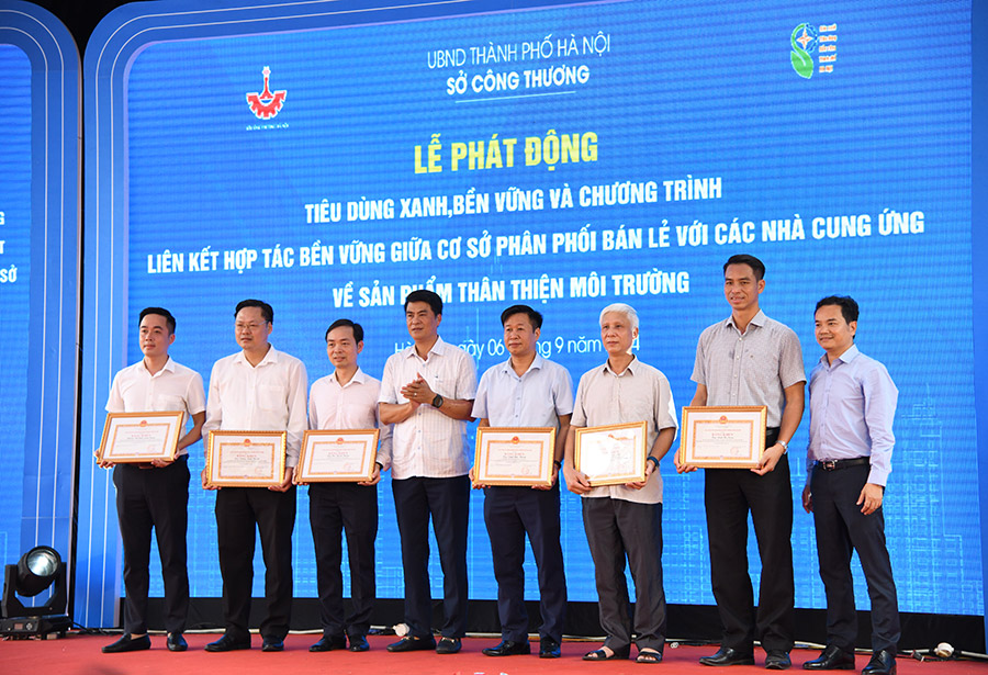 Hà Nội phát động tiêu dùng xanh