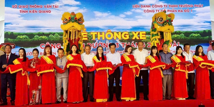 Thông xe công trình đường bộ ven biển tỉnh Kiên Giang
