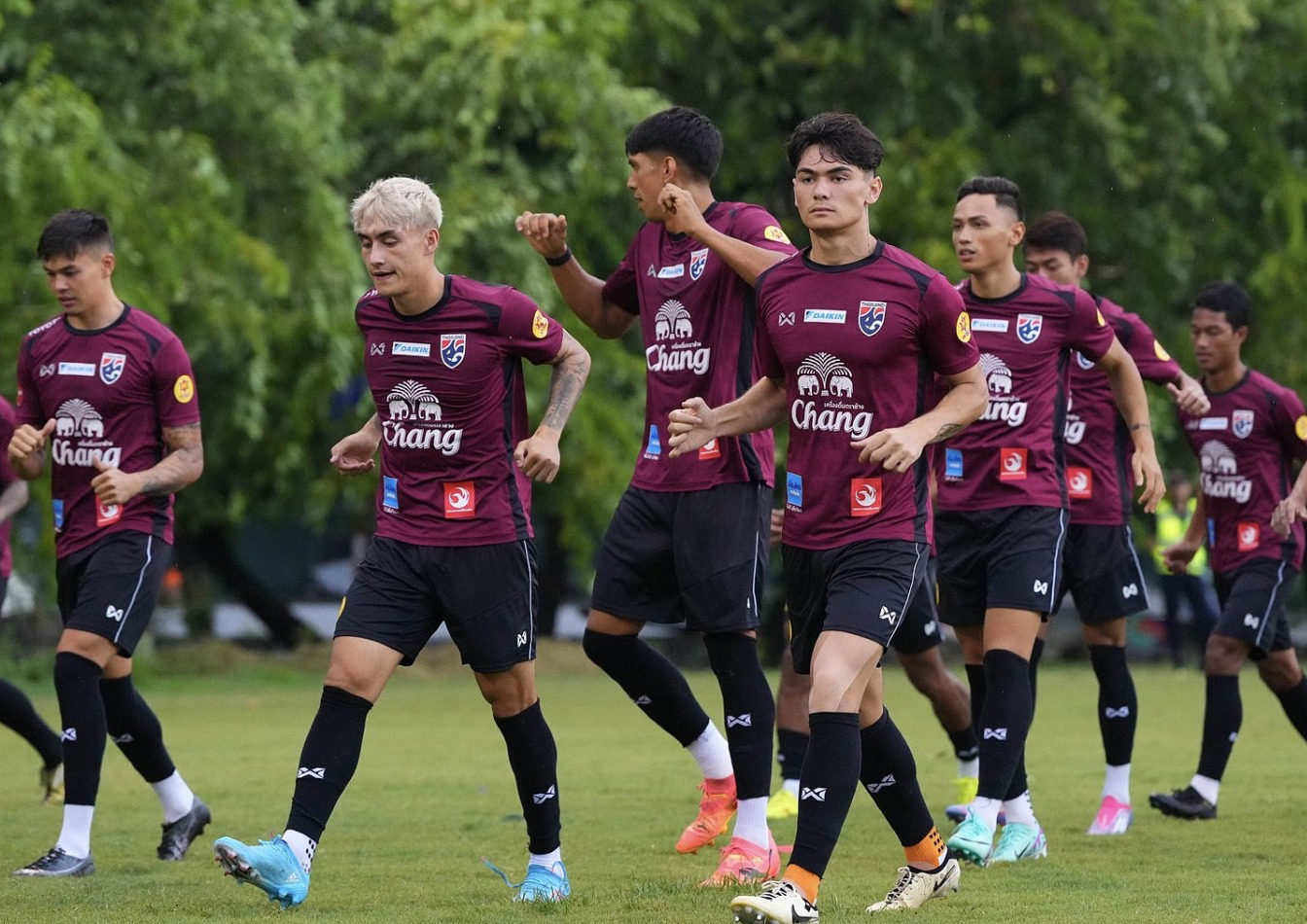 Hủy trận đấu giữa tuyển Thái Lan và tuyển Nga do ảnh hưởng của bão số 3