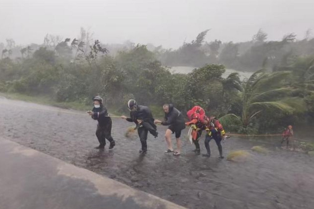 Thế giới tuần qua Siêu bão Yagi càn quét nhiều quốc gia