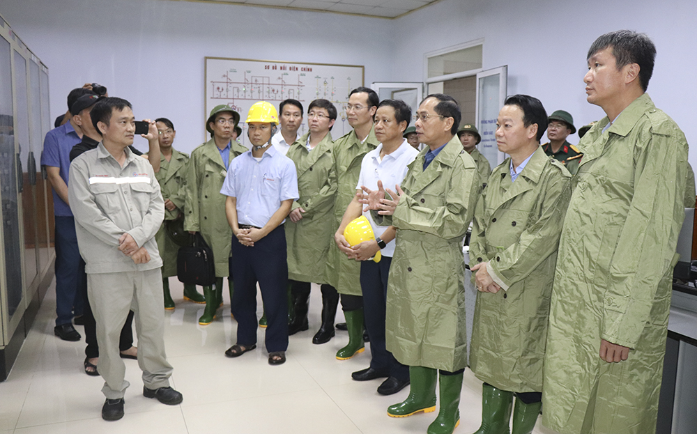 Kiểm tra công tác chỉ đạo khắc phục bão số 3 tại tỉnh Yên Bái