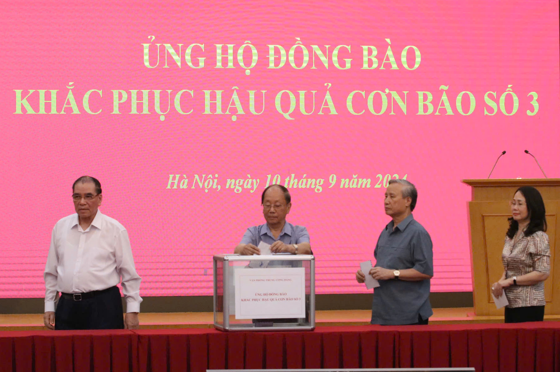 Văn phòng Trung ương Đảng ủng hộ đồng bào khắc phục hậu quả bão số 3