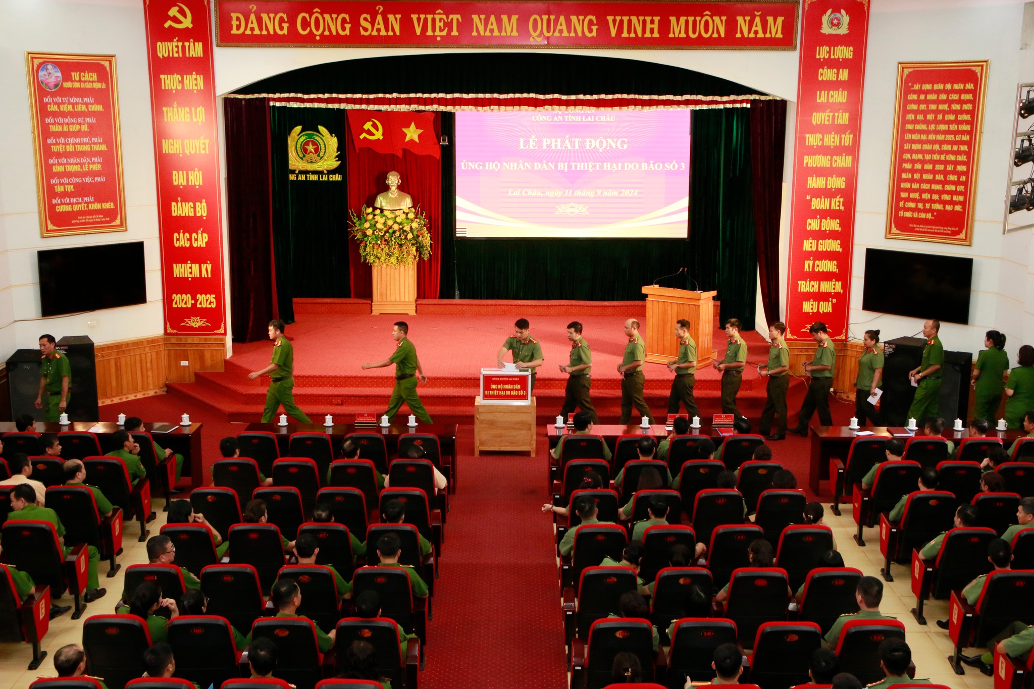 Lai Châu Nhiều hoạt động ủng hộ đồng bào các tỉnh bị thiệt hại do bão lũ