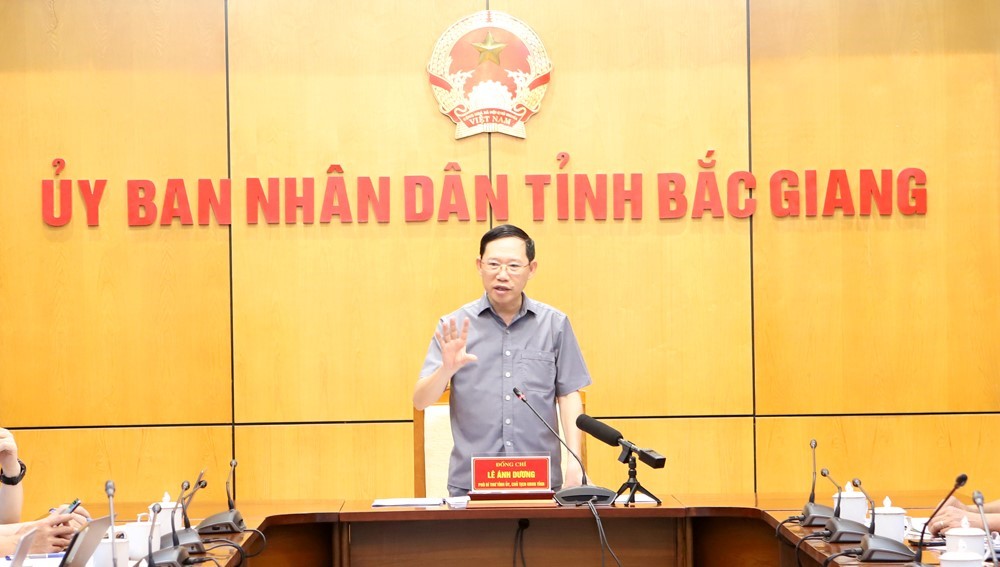 Chủ tịch UBND tỉnh Lê Ánh Dương chỉ đạo Khẩn trương khắc phục thiệt hại sau bão số 3