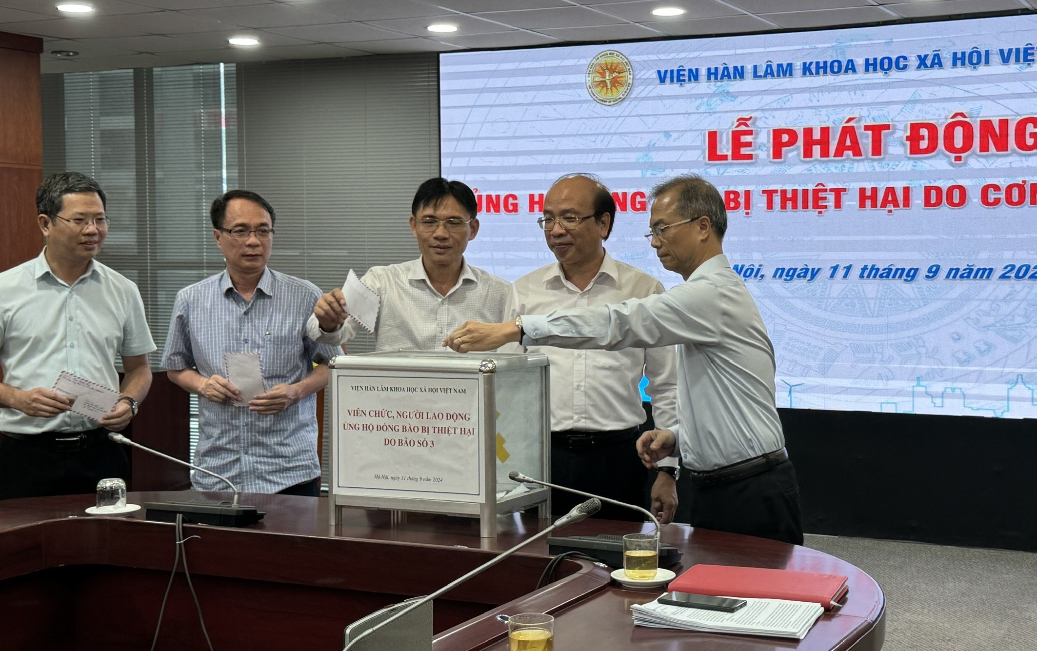 Viện Hàn lâm Khoa học Xã hội Việt Nam phát động ủng hộ đồng bào bị thiệt hại do cơn bão số 3