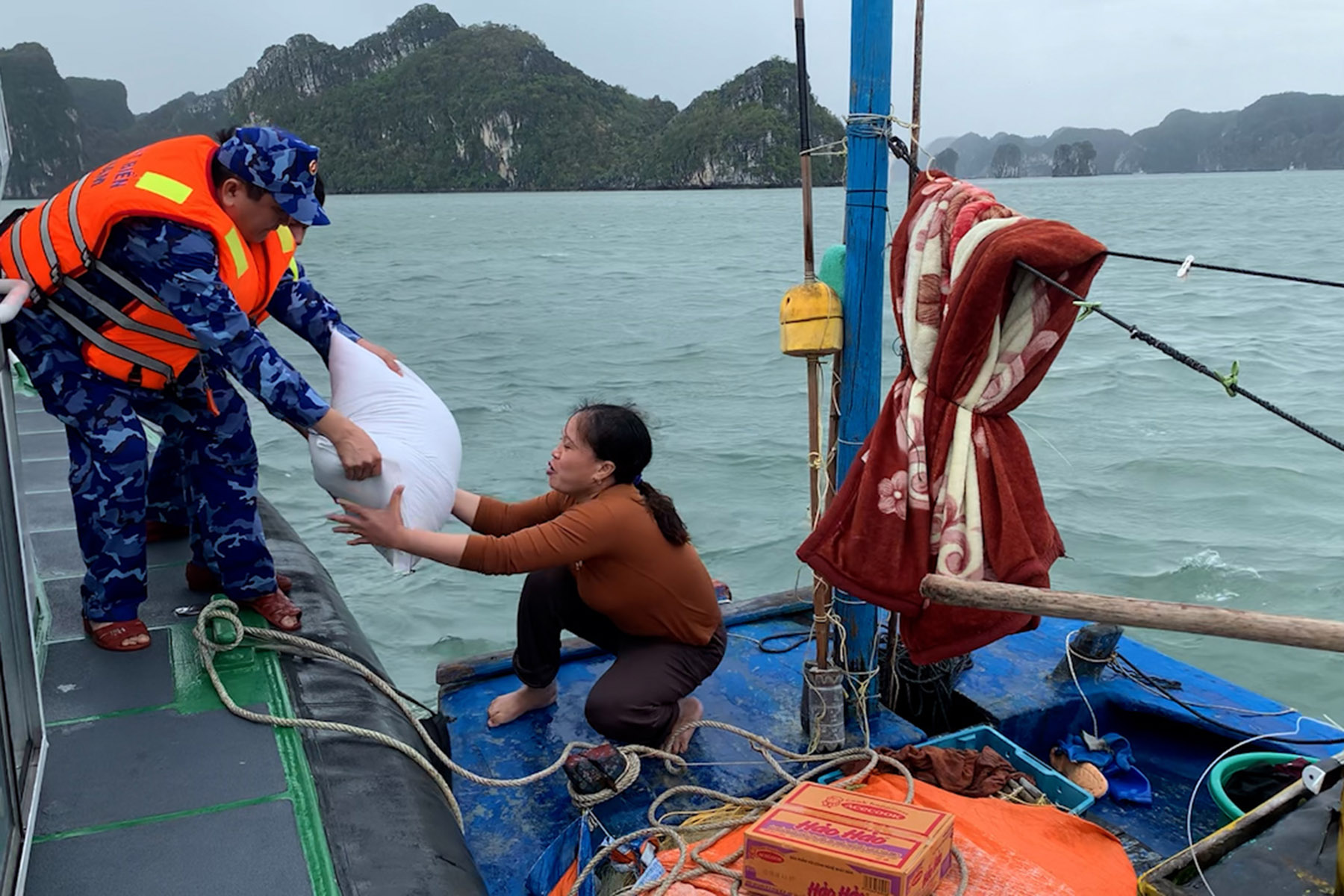 Lực lượng Cảnh sát biển nỗ lực khắc phục hậu quả bão số 3