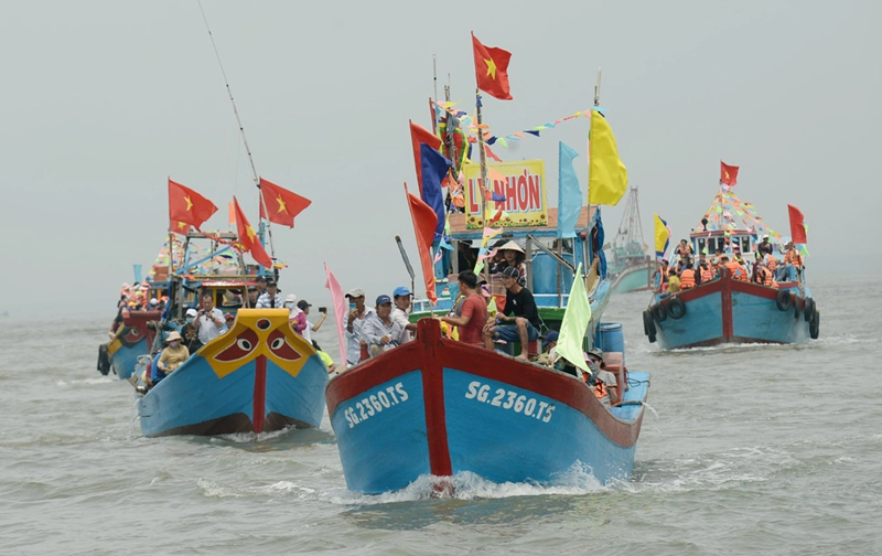 TP Hồ Chí Minh Giảm, hoãn lễ hội và sự kiện để để chia sẻ với các tỉnh miền Bắc