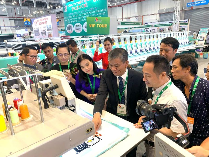 Hơn 150 đơn vị sẽ tham dự Triển lãm máy móc, nguyên phụ liệu dệt may, in thêu