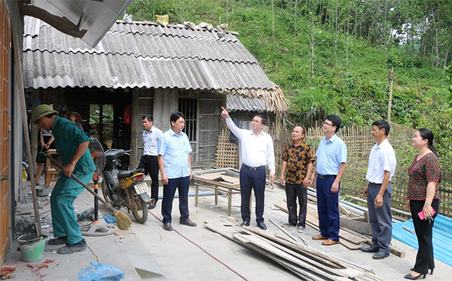 Xóa bỏ hoàn toàn nhà tạm, nhà dột nát cho hộ nghèo, hộ cận nghèo