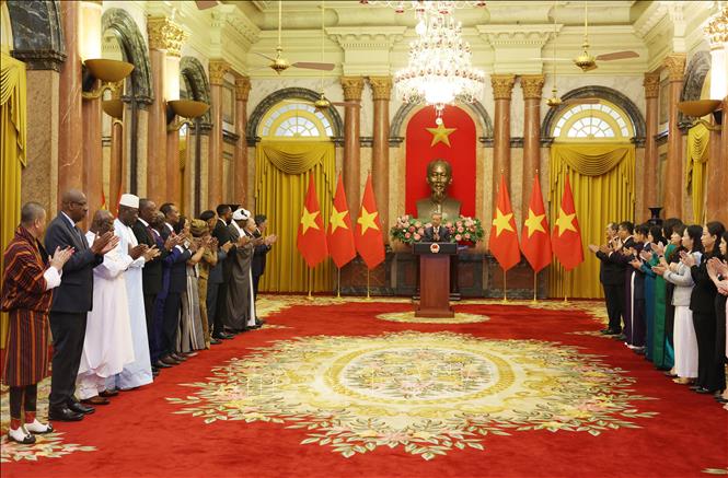 Tổng Bí thư, Chủ tịch nước Tô Lâm tiếp Đại sứ các nước trình Quốc thư