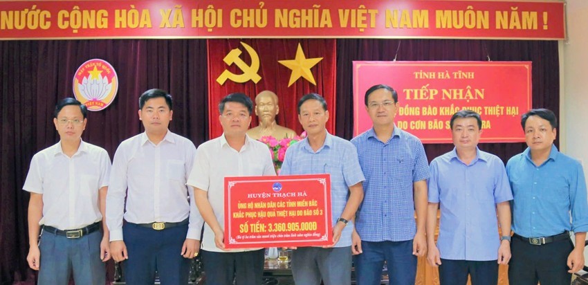 Hà Tĩnh Hơn 31,5 tỷ đồng ủng hộ đồng bào vùng lũ miền Bắc