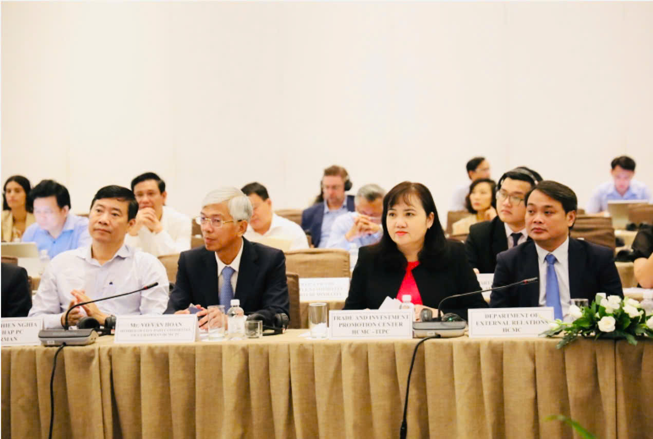 “Tạo động lực cho tăng trưởng bền vững tối ưu hoá kinh tế, công nghệ và năng lượng”