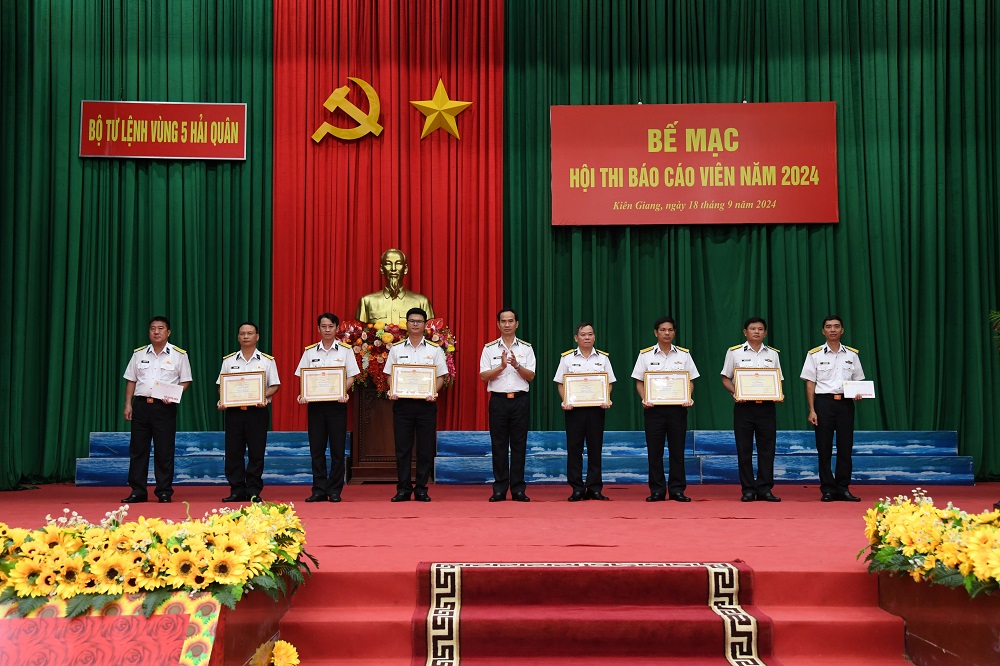 Bộ Tư lệnh Vùng 5 Hải quân bế mạc Hội thi báo cáo viên năm 2024