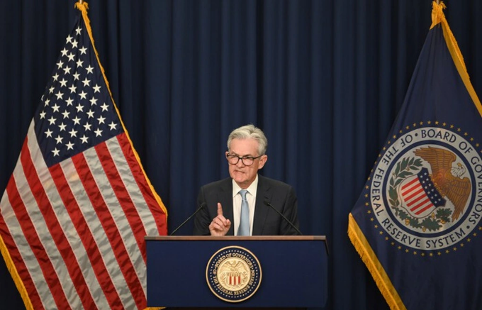 FED cắt giảm lãi suất lần đầu tiên sau 4 năm
