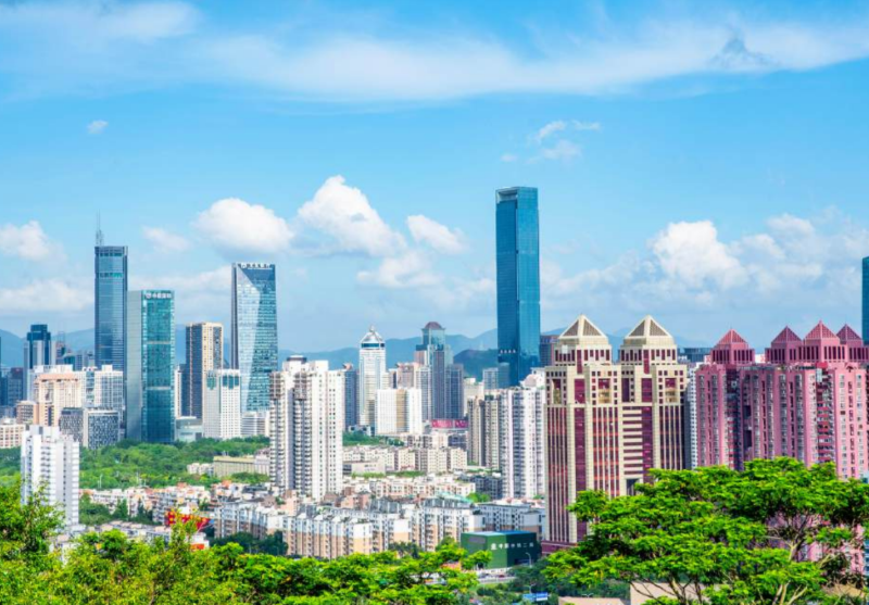 Bán lẻ cao cấp tại Hà Nội và TP Hồ Chí Minh có tốc độ phát triển hàng đầu khu vực