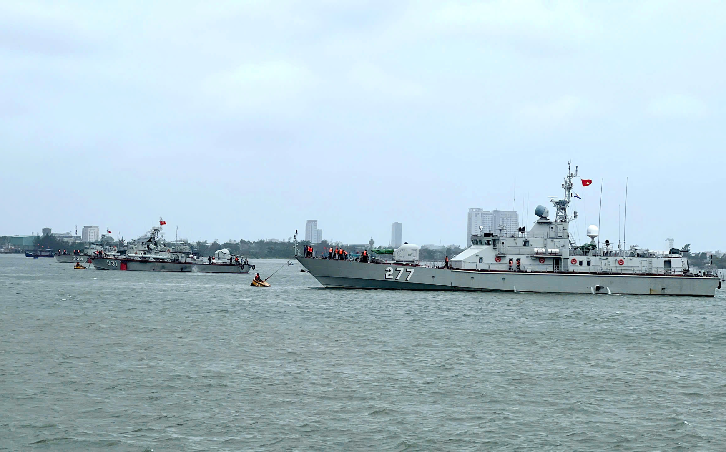 Vùng 3 Hải quân triển khai nhiệm vụ phòng chống bão lũ, thiên tai