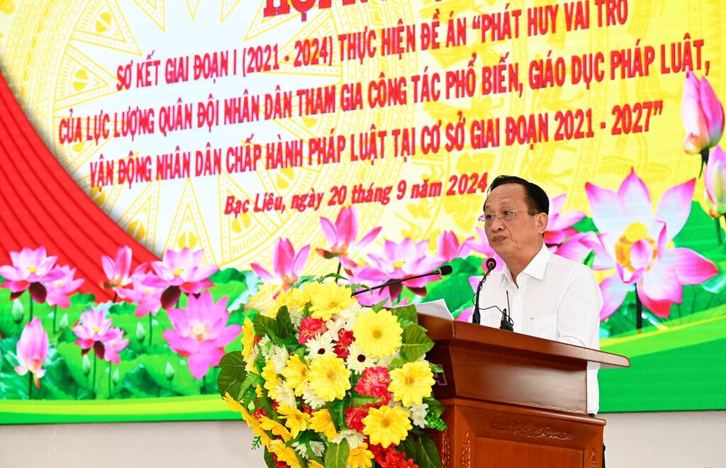 Quân đội tham gia phổ biến, giáo dục pháp luật