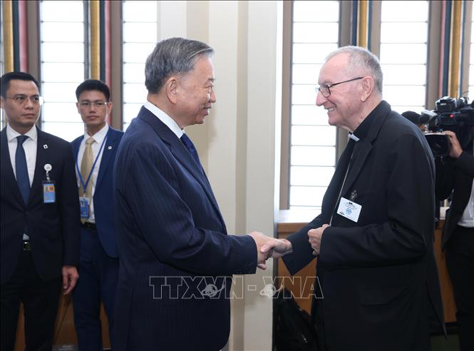 Tăng cường hơn nữa quan hệ hợp tác Việt Nam - Vatican