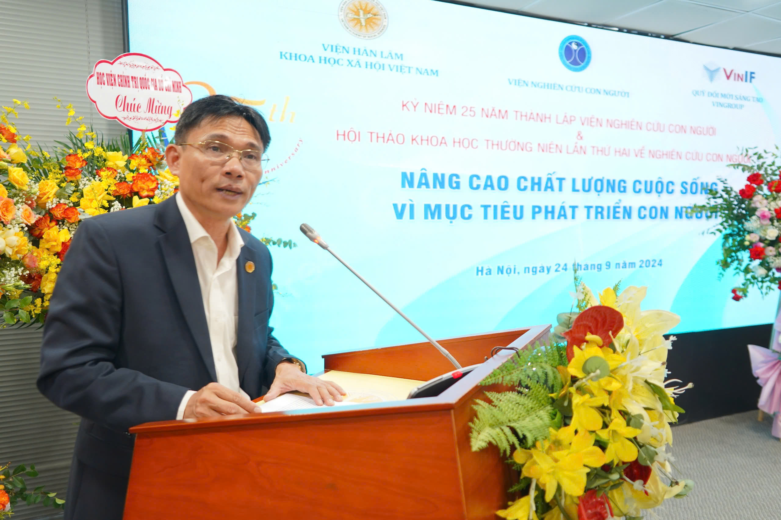 Nâng cao chất lượng cuộc sống vì mục tiêu phát triển con người