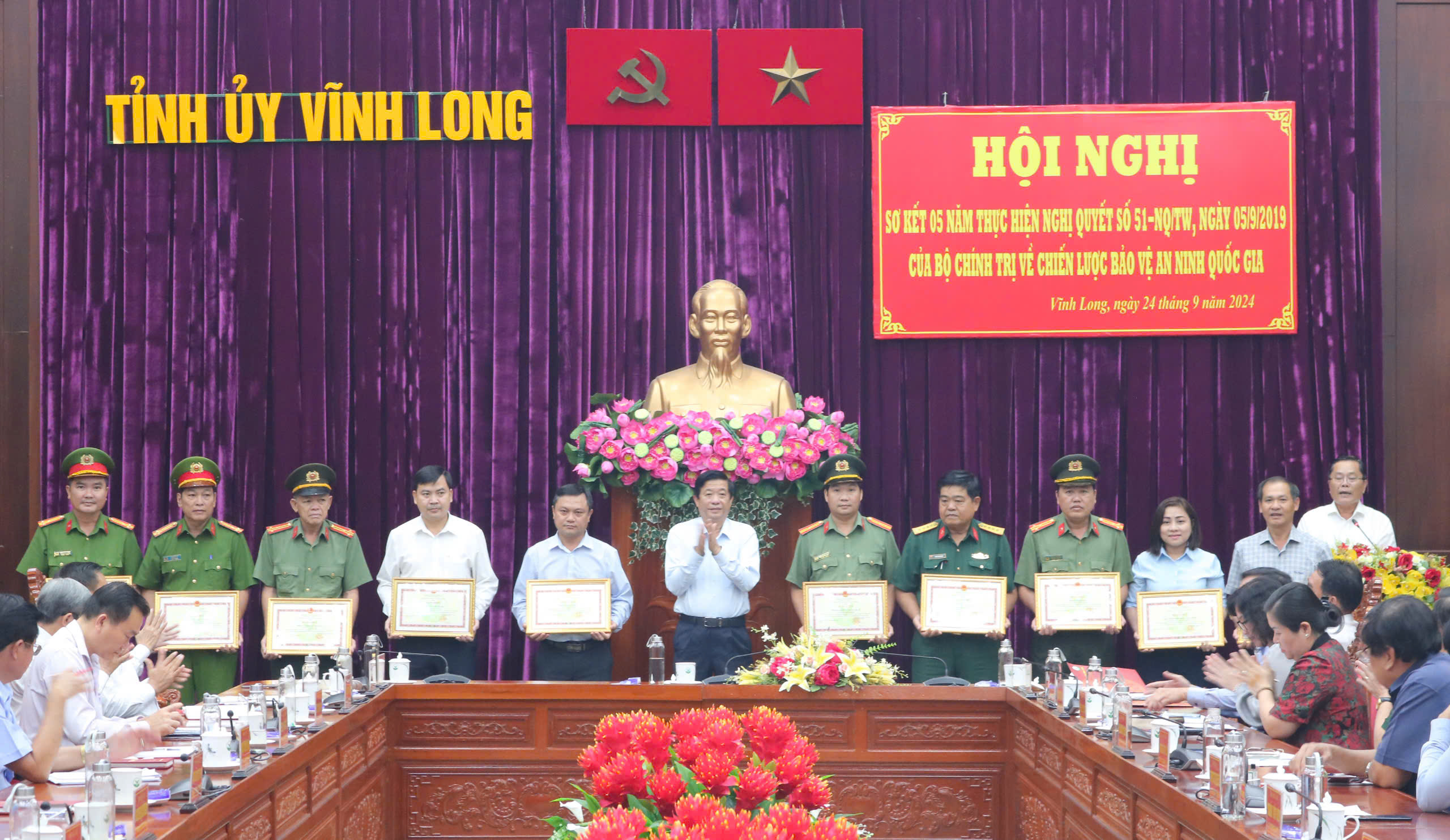 Vĩnh Long Sơ kết Nghị quyết của Trung ương về Chiến lược bảo vệ an ninh quốc gia