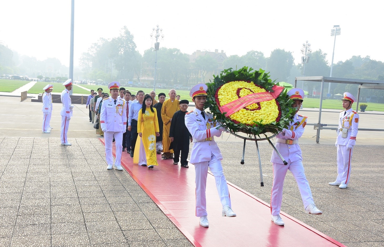An Giang Lễ báo công của các gương điển hình trong học tập và làm theo tấm gương Bác Hồ, Bác Tôn