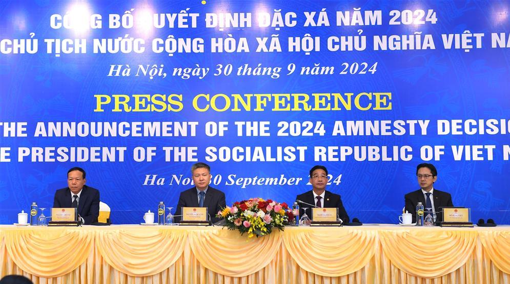 Công bố quyết định đặc xá cho hơn 3 700 phạm nhân