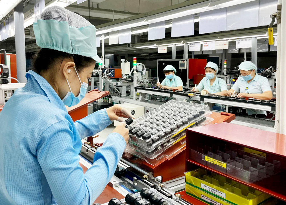 Bình Dương 06 chỉ tiêu đạt và vượt kế hoạch năm