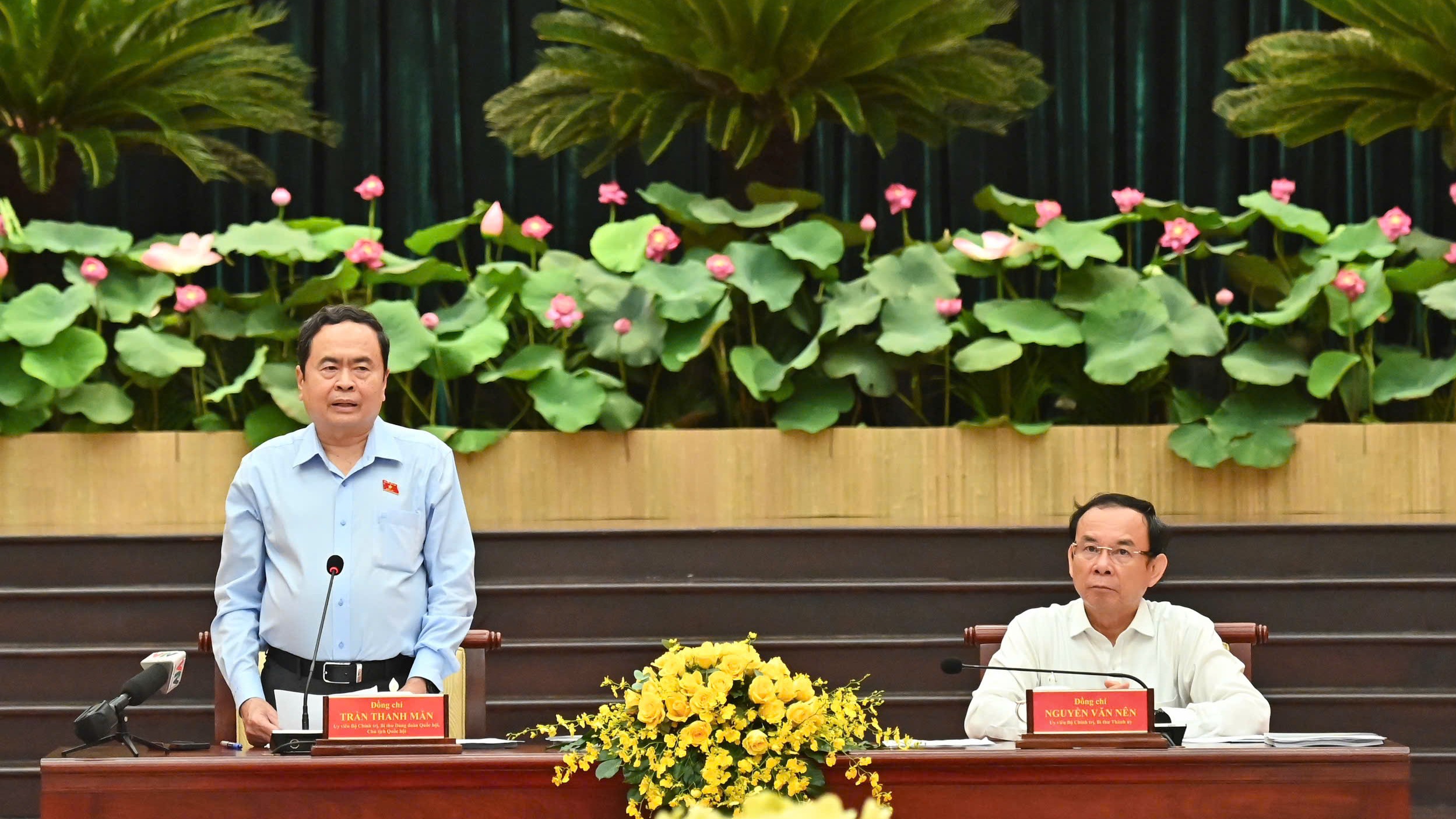 Khơi thông nguồn lực, tạo đà phát triển cho Thành phố Hồ Chí Minh