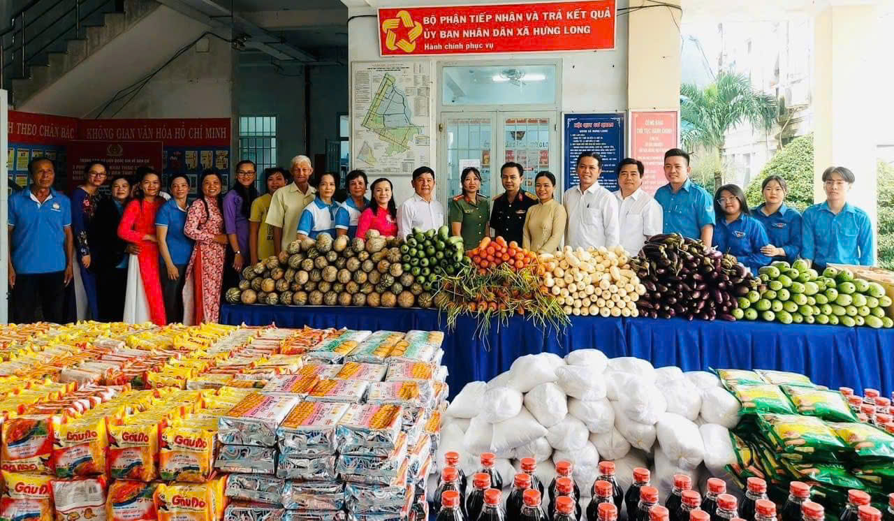 TP Hồ Chí Minh Nhiều hoạt động kỷ niệm 94 năm Ngày thành lập Hội Nông dân Việt Nam